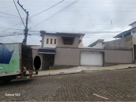 Casa em Governador Valadares, MG — foto 3 de 5