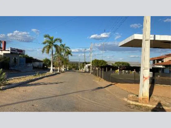 Prédio em Buritizeiro, MG — foto 7 de 8