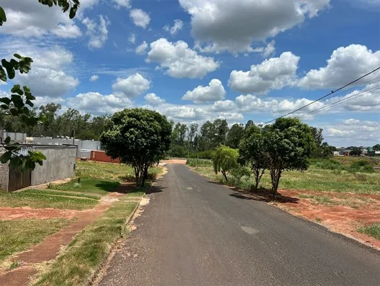 Terreno em Nova Esperança, PR — foto 4 de 7