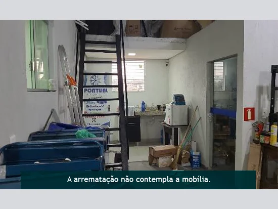 Prédio em Piumhi, MG — foto 6 de 8