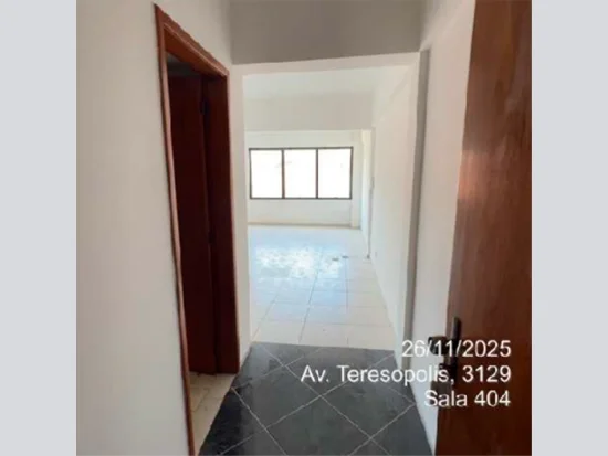 Comercial em Porto Alegre, RS — foto 4 de 8