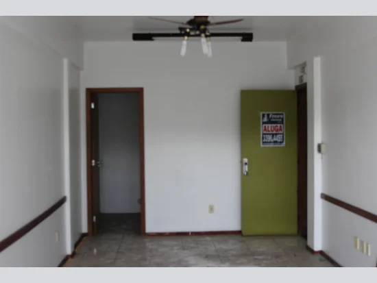 Comercial em Porto Alegre, RS — foto 6 de 8