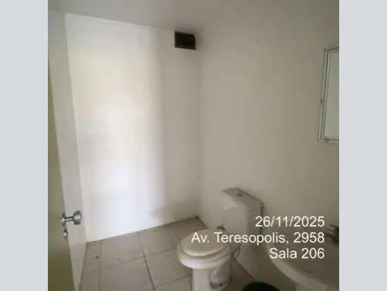 Comercial em Porto Alegre, RS — foto 7 de 8