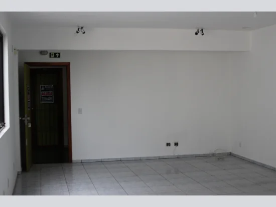 Comercial em Porto Alegre, RS — foto 5 de 8