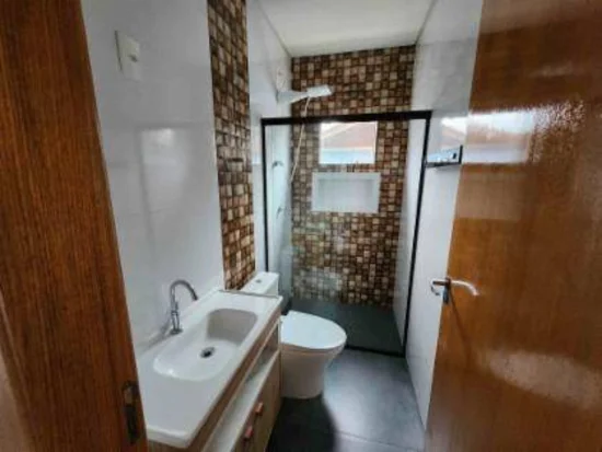 Casa em Joinville, SC — foto 2 de 8