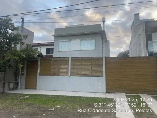 Casa em Pelotas, RS — foto 3 de 6