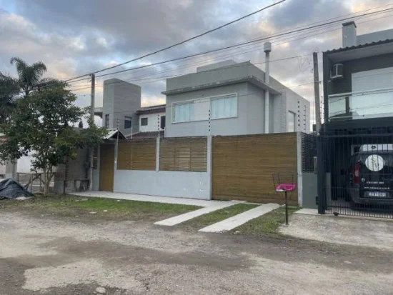 Casa em Pelotas, RS — foto 4 de 6