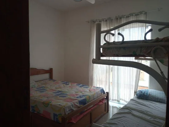Casa em Peruíbe, SP — foto 2 de 8