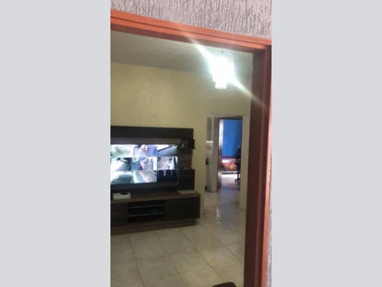 Casa em Goiatuba, GO — foto 4 de 8