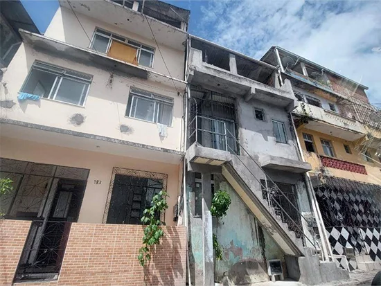 Casa em Salvador, BA — foto 2 de 8