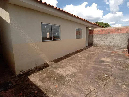 Casa em Águas Lindas de Goiás, GO — foto 4 de 8