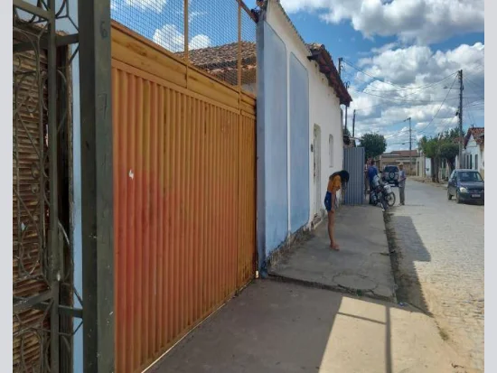 Casa em Santa Maria da Vitória, BA — foto 4 de 8