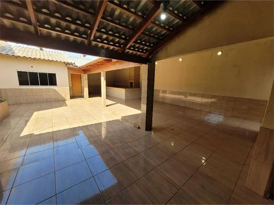 Casa em Santa Helena de Goiás, GO — foto 7 de 8