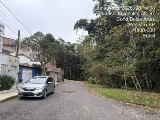 Casa em Registro, SP — foto 2 de 5