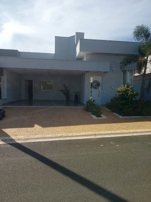 Casa em Jaguariúna, SP