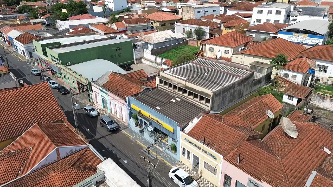 Prédio em São Simão, SP — foto 2 de 4