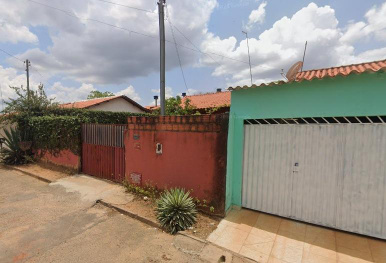 Casa em Águas Lindas de Goiás, GO — foto 2 de 2