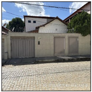 Casa, Centro, Almenara, MG