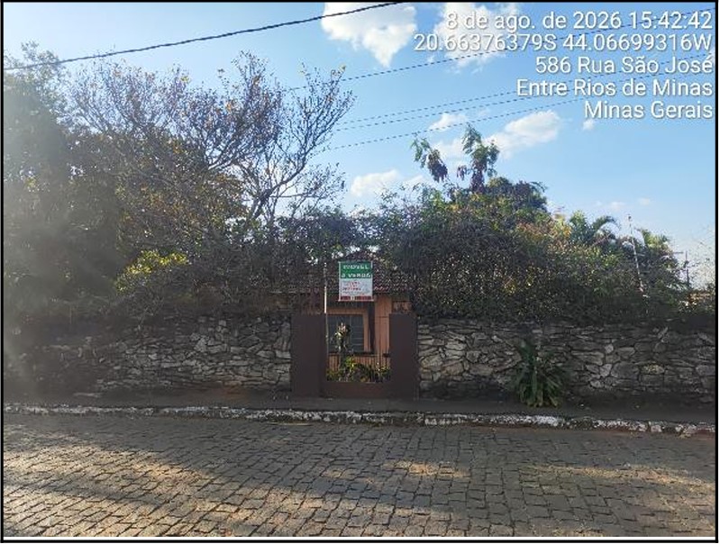 Casa, Centro em Entre Rios de Minas, MG — foto 2 de 3