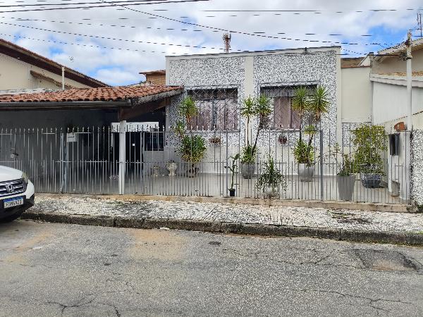 Casa, Jardim Russi, Taubate, SP