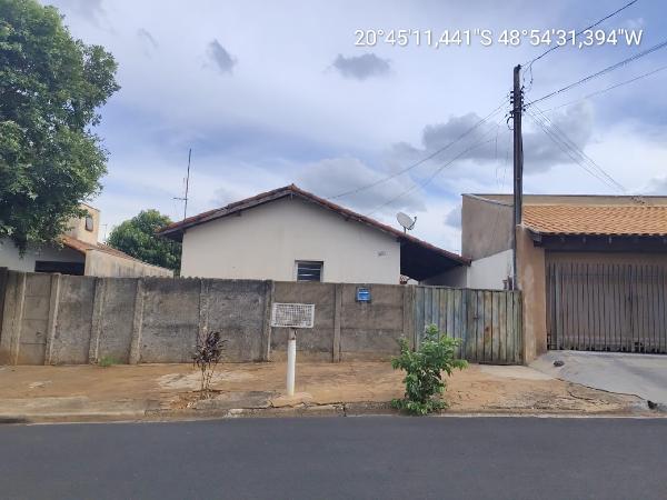 Casa, Conjunto Habitacional Helio Cazarini, Olimpia, SP