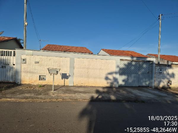 Casa, Vila Divineia, Padre Bernardo, GO