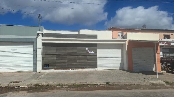 Casa, Tancredo Neves Iii em Paulo Afonso, BA