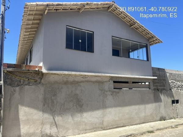 Casa, Praia de Itaipava em Itapemirim, ES