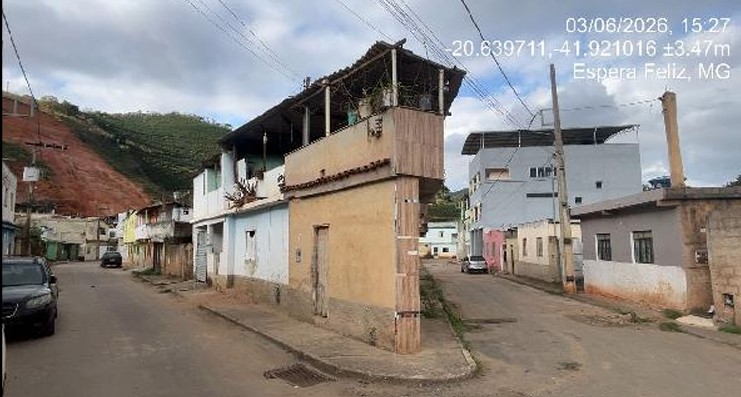Casa, Espera Feliz em Espera Feliz, MG — foto 2 de 2