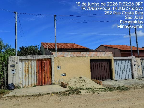 Casa, Vale do Palmital, Esmeraldas, MG