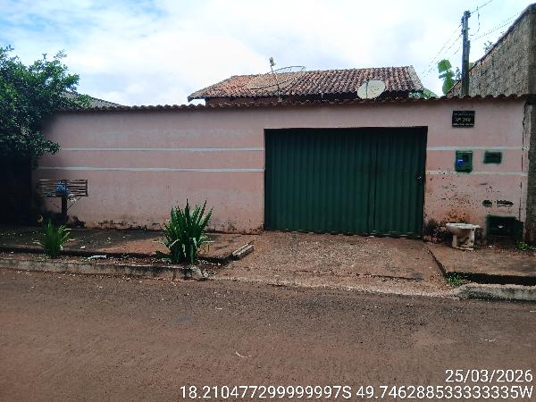 Casa, Antônio F de Oliveir, Bom Jesus de Goiás, GO
