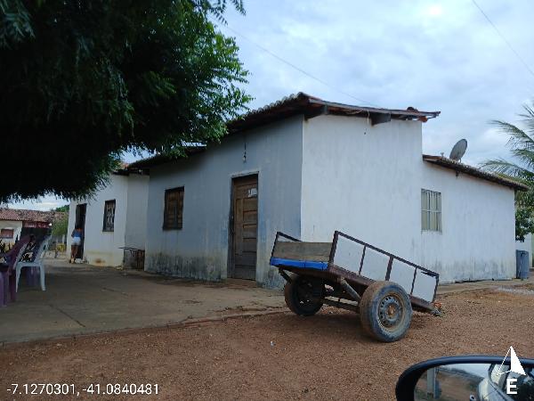 Casa, Centro Km 80 em Campo Grande do Piauí, PI