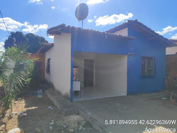 Casa, Poeirão, Água Branca, PI