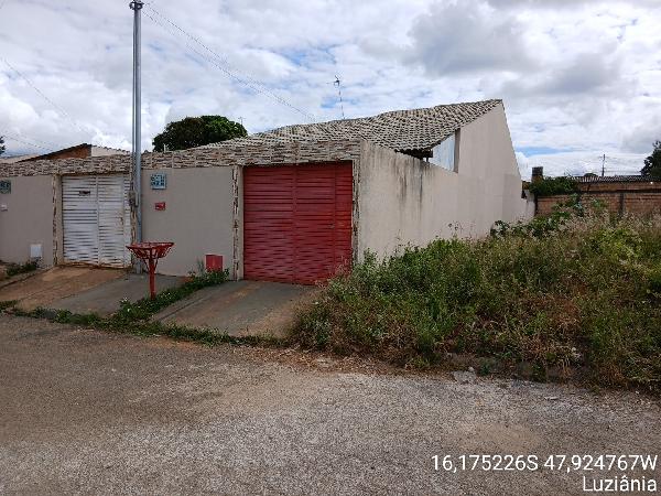 Casa, Cidade Industrial Fracaroli em Luziânia, GO