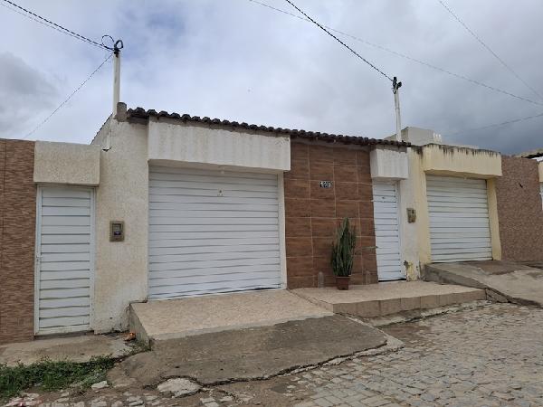 Casa, Manhosa em Santa Cruz do Capibaribe, PE