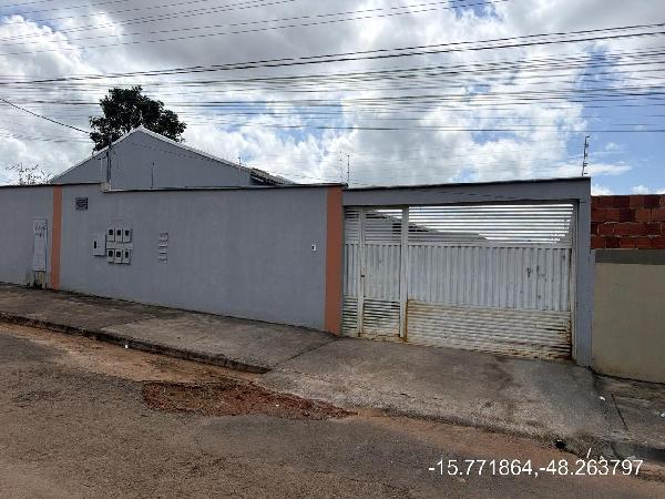 Casa, Chacaras Quedas do Descoberto, Águas Lindas de Goiás, GO