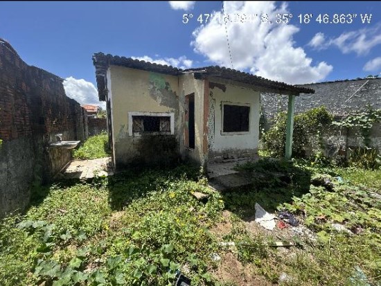 Casa, Santo Antônio do Potengi em São Gonçalo do Amarante, RN — foto 2 de 3