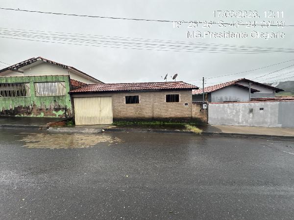 Casa, Saltador, Presidente Olegário, MG