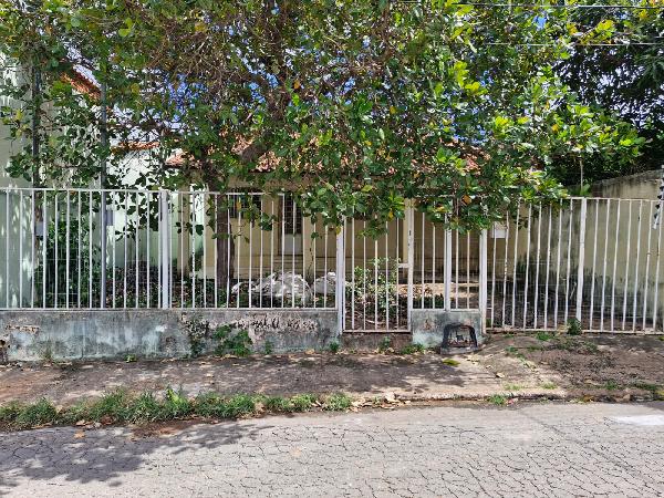 Casa, Jardim Araca, Cuiabá, MT