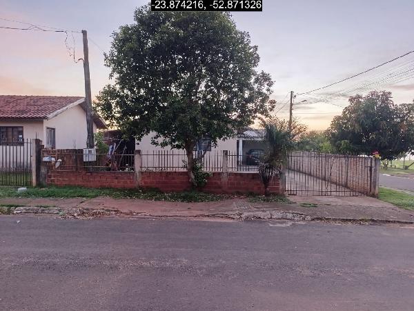 Casa, Centro em Tuneiras do Oeste, PR