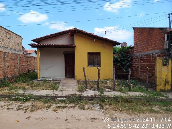 Casa, Centro em Altos, PI