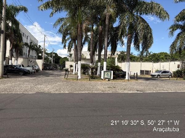 Apartamento, Conjunto Habitacional Doutor Antônio Vil, Araçatuba, SP