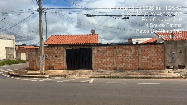 Casa, Centro, Patos de Minas, MG