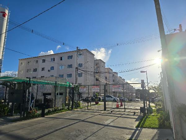 Apartamento, Areia Branca em Salvador, BA