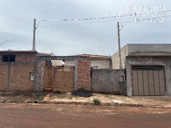 Casa, Residencial e Comercial Figueiredo Felip, Altinopolis, SP