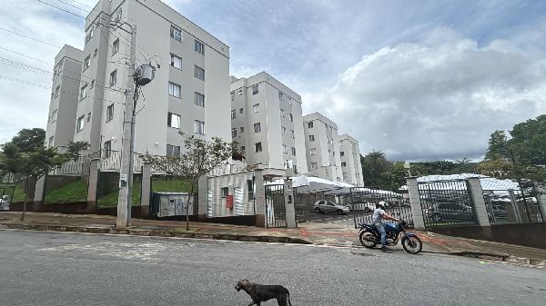 Apartamento, Chacaras Gervasio Monteiro Lara (são Ben em Santa Luzia, MG