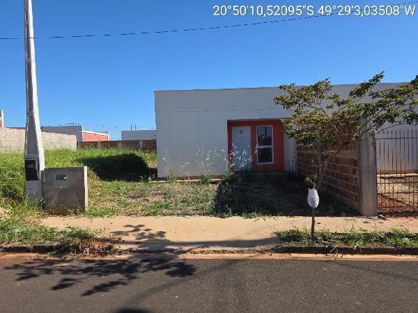 Casa, Jardim Girassol em Mirassol, SP