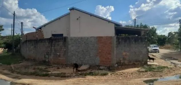 Casa em Res - Ji-Paraná/RO