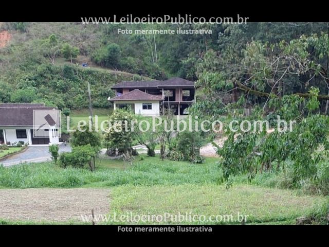 Casa em Blumenau, SC — foto 2 de 8