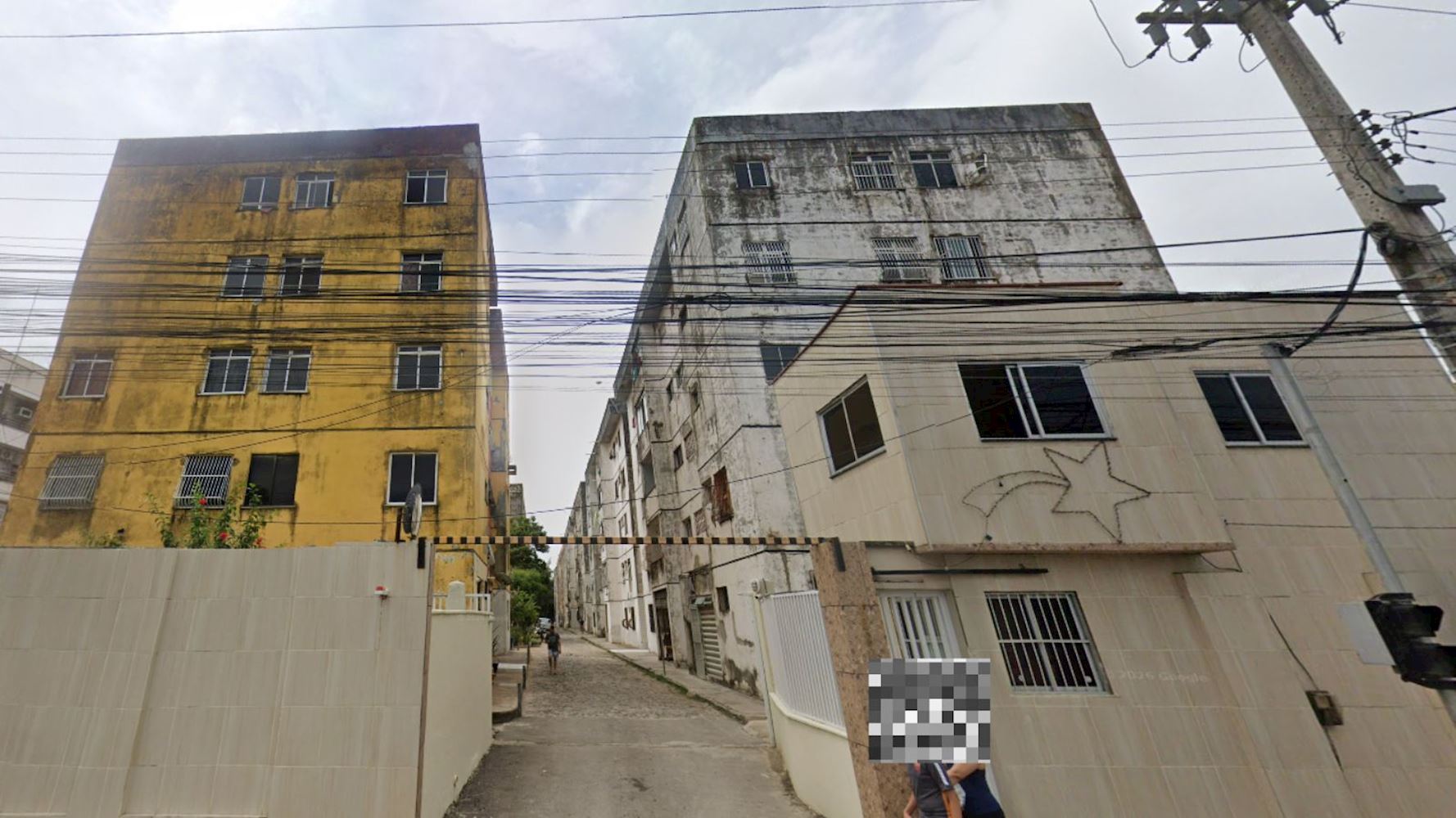 Apartamento no "Condomínio Parque Residencial Messejana" - Messejana - Messejana/CE